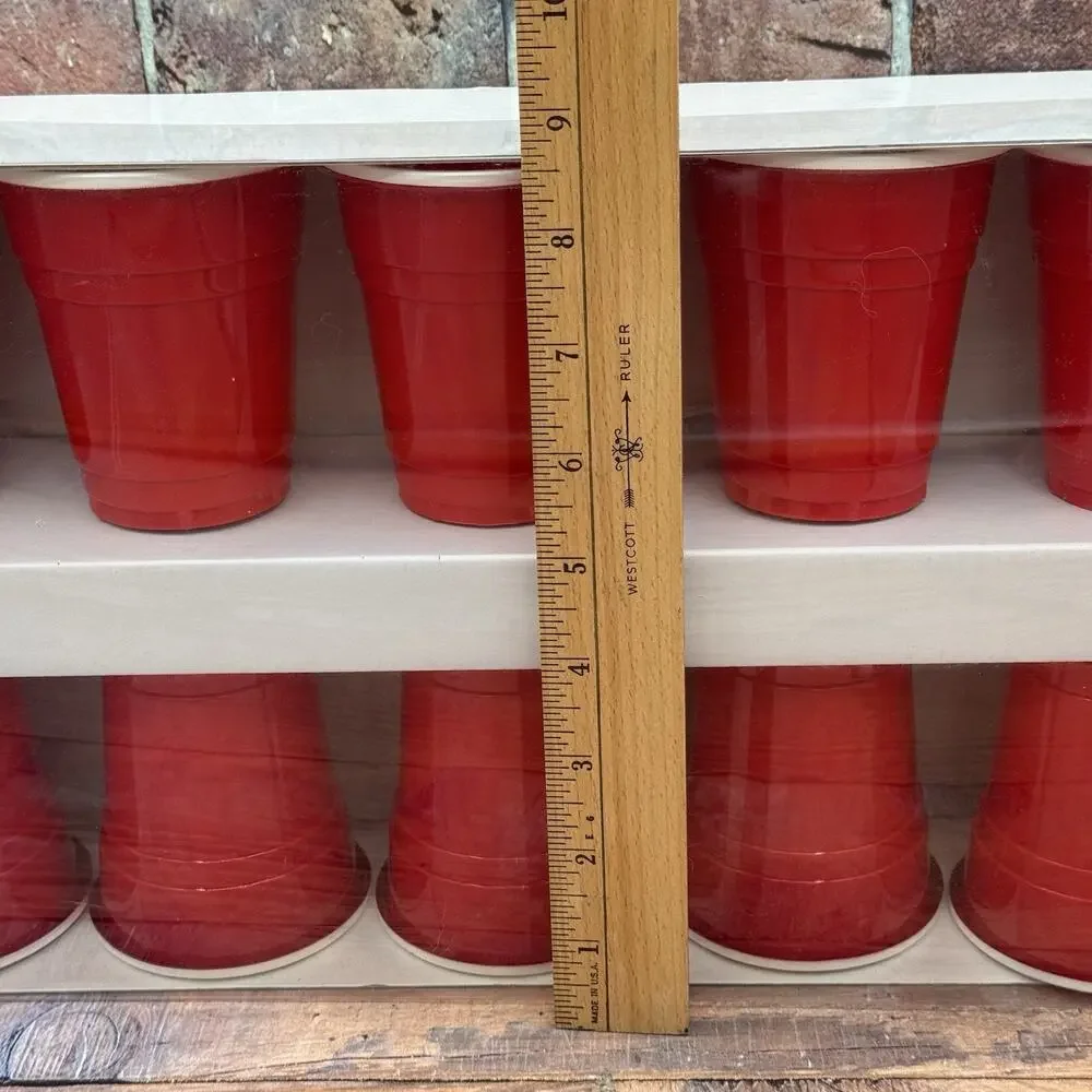 Red‎ Party Cup String Lights Set of 10 8.5 ft Battery Operated Party Novelty
